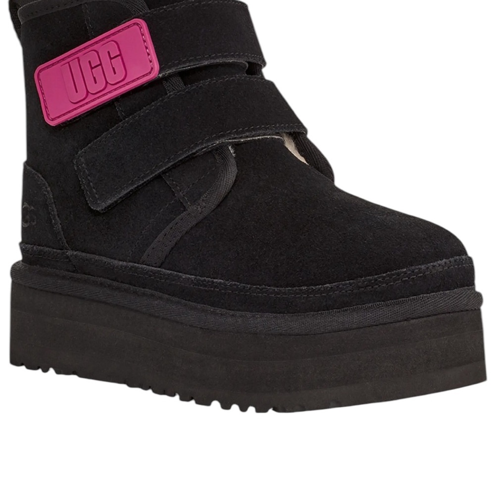 Platform Water Resistant Boots by UGG - Picture 3 of 6